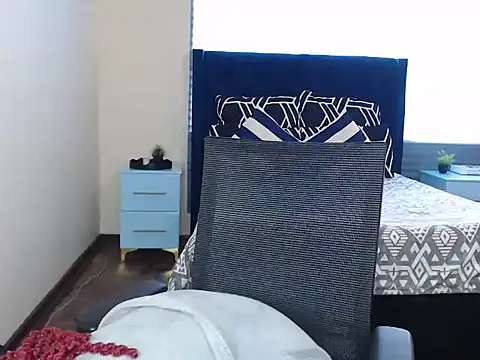 QUEENMANDYY online show from 06-24-26, 06:23