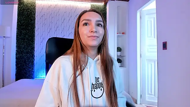 miataylorr1 online show from 10-21-25, 12:04