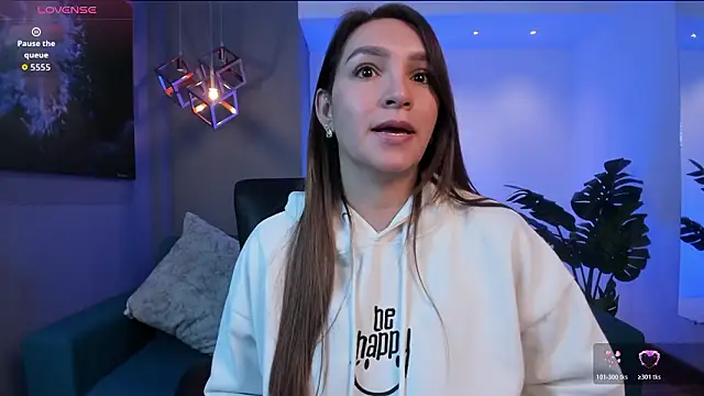 miataylorr1 online show from 02-05-26, 12:01