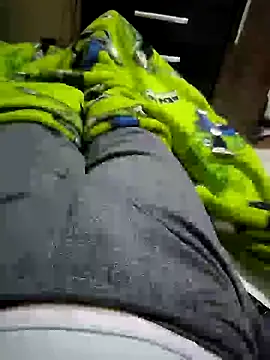 Snapshot of shiiank chatting on 05-01-26, 03:33 shiiank online show from 05-01-26, 03:33