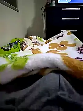 Snapshot of shiiank chatting on 08-04-26, 01:43 shiiank online show from 08-04-26, 01:43