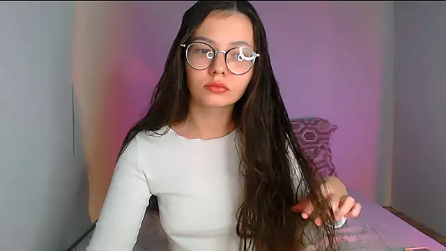 Snapshot of bbycolada chatting on 11-06-25, 10:47 bbycolada online show from 11-06-25, 10:47