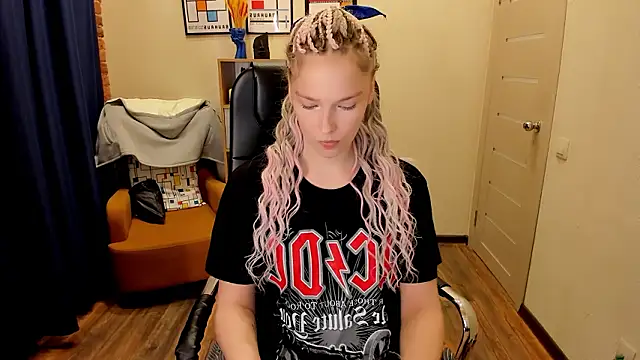  fiona Love online show from 03-05-26, 08:16