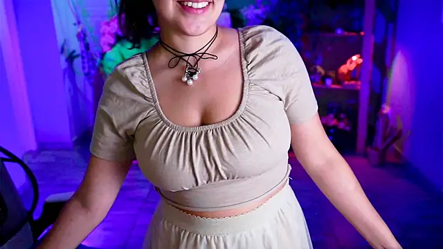 CeceliaJohnson online show from 07-17-26, 06:10