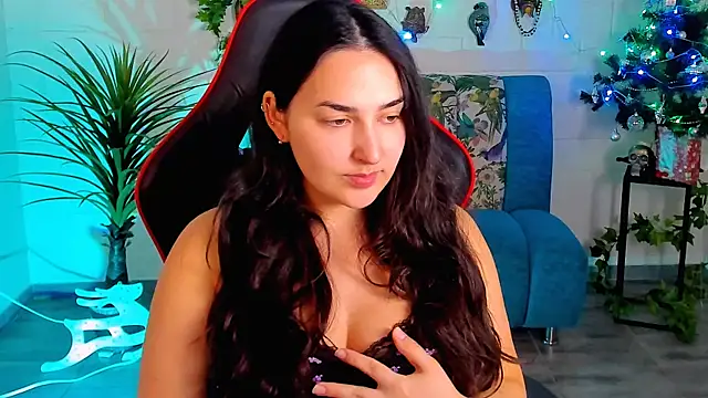 CeceliaJohnson online show from 12-18-25, 08:08