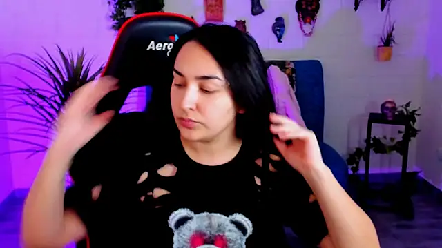 CeceliaJohnson online show from 11-06-25, 08:18