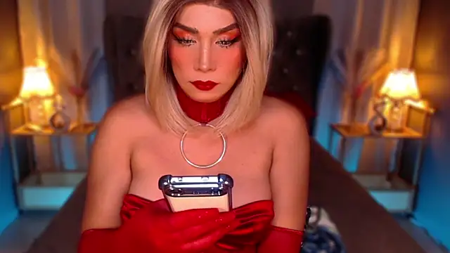 QUEEN GIAMOORE69 online show from 03-22-26, 06:31