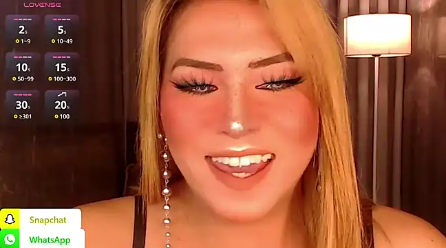 QUEEN GIAMOORE69 online show from 01-30-25, 08:21