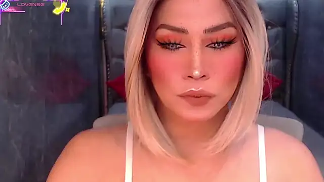 QUEEN GIAMOORE69 online show from 09-22-25, 06:36