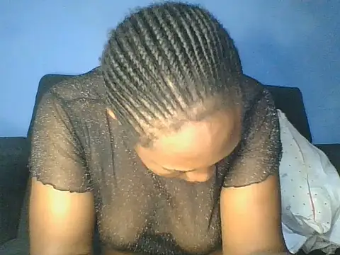 cute lavenda online show from 06-25-26, 02:09