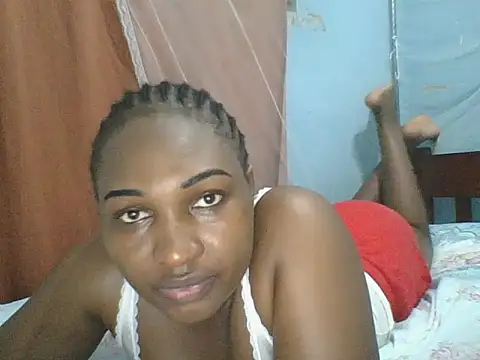 cute lavenda online show from 12-04-25, 07:46