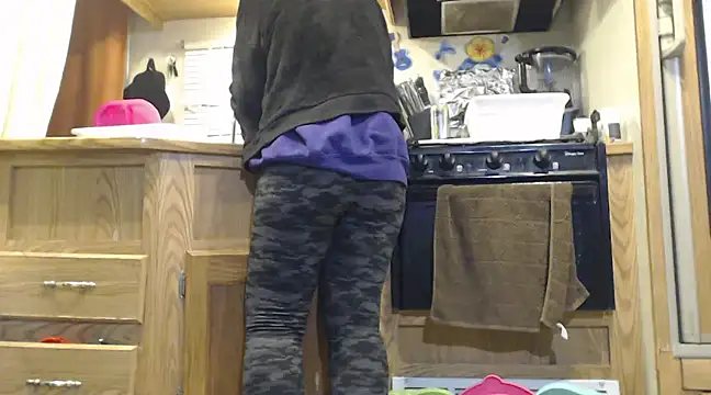 Snapshot of sexyinpantyhose chatting on 03-09-25, 10:41 sexyinpantyhose online show from 03-09-25, 10:41