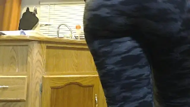 Snapshot of sexyinpantyhose chatting on 01-05-25, 07:07 sexyinpantyhose online show from 01-05-25, 07:07