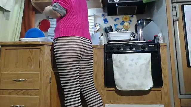 Snapshot of sexyinpantyhose chatting on 12-07-24, 08:38 sexyinpantyhose online show from 12-07-24, 08:38