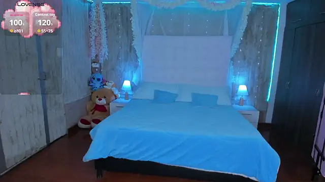 floryn susana online show from 04-12-26, 08:34