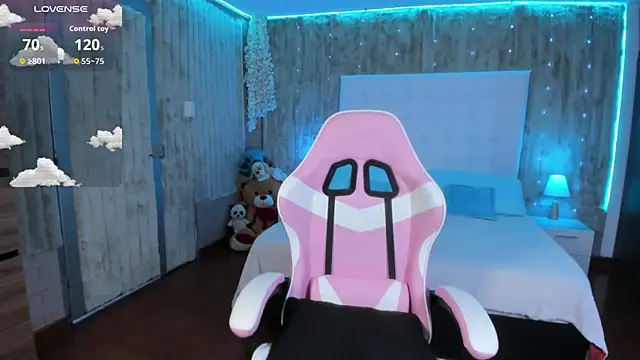 floryn susana online show from 09-12-25, 07:46