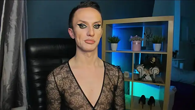 Cristal Connors online show from 12-30-24, 08:58