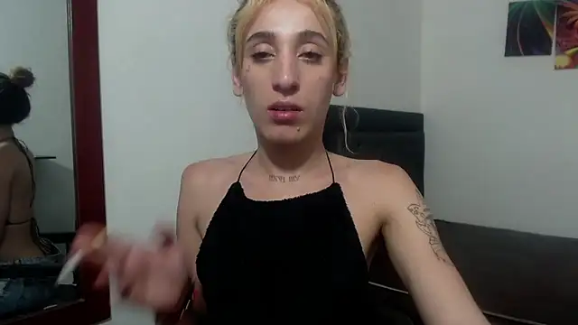 Snapshot of andreahhill chatting on 05-29-26, 03:29 andreahhill online show from 05-29-26, 03:29