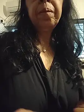 Susannemilf online show from 04-08-26, 02:13