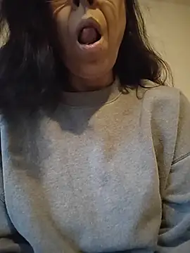 Susannemilf online show from 11-09-25, 10:47