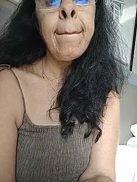 Susannemilf online show from 01-08-26, 04:29