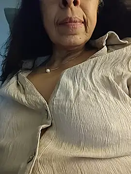 Susannemilf online show from 12-18-25, 11:19