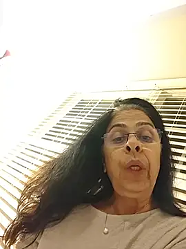 Susannemilf online show from 11-14-25, 12:47