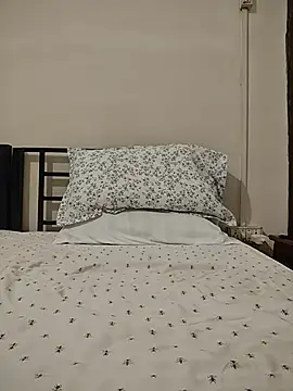 Susannemilf online show from 03-26-26, 05:06