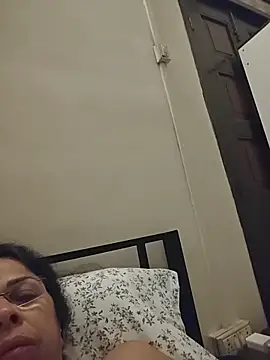 Susannemilf online show from 03-22-26, 02:59