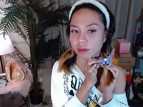 AsianTrixxx online show from 05-03-26, 11:52