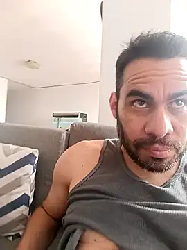 javiermarval83 online show from 01-30-25, 04:45