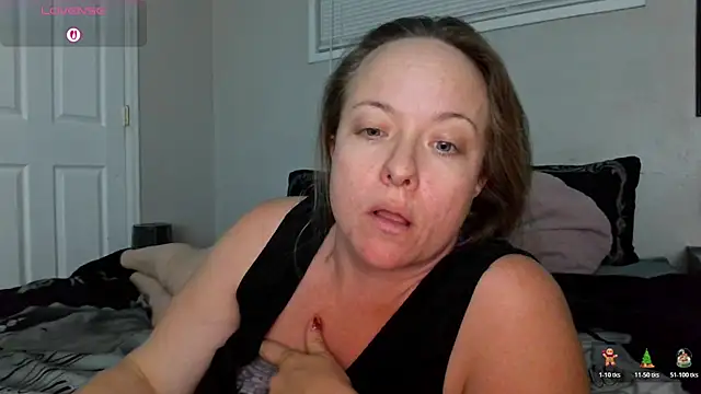 julimonroe online show from 12-02-25, 03:07