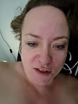 julimonroe online show from 02-27-26, 10:37