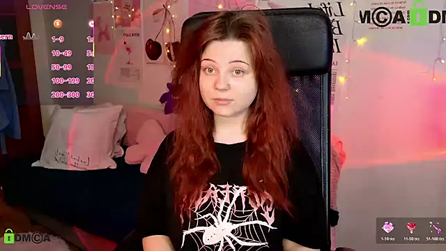 Snapshot of StellaMilla chatting on 04-28-26, 01:48 StellaMilla online show from 04-28-26, 01:48