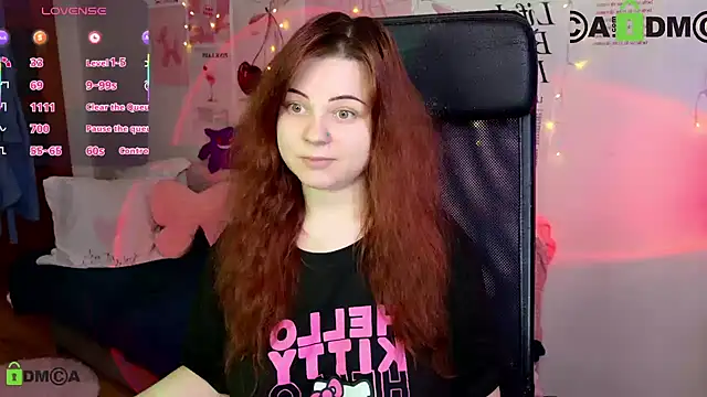 Snapshot of StellaMilla chatting on 04-27-26, 01:36 StellaMilla online show from 04-27-26, 01:36