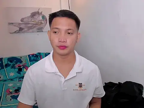 xSebastian19 online show from 12-18-25, 09:51