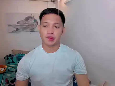 xSebastian19 online show from 04-22-26, 04:58