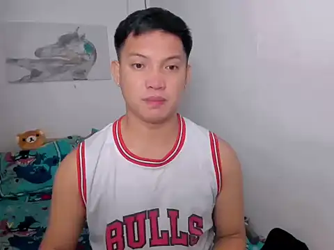 xSebastian19 online show from 04-25-26, 06:49