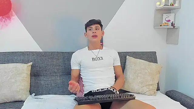 logan thomas online show from 02-18-25, 07:43