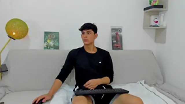 logan thomas online show from 11-09-25, 02:10