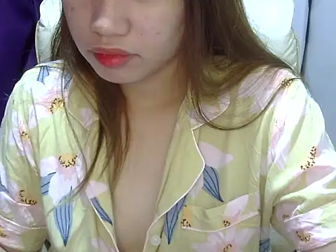 Snapshot of ___zurIII09_ chatting on 07-12-26, 11:16 zurIII09 online show from 07-12-26, 11:16