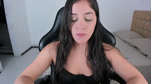 EmmaGrace1999 online show from 03-22-26, 01:31