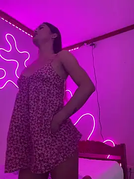 princessjadexx online show from 04-12-26, 06:00