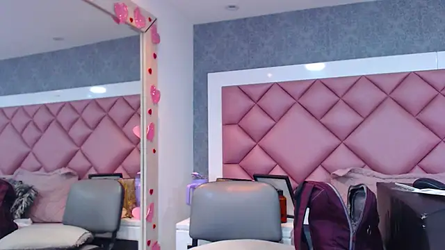 DanielaDuff online show from 02-06-26, 07:43