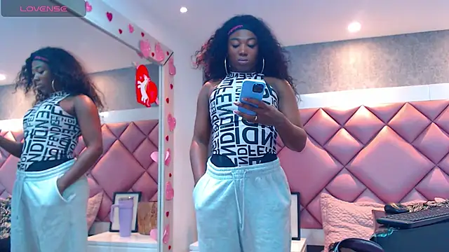 DanielaDuff online show from 11-14-25, 07:39