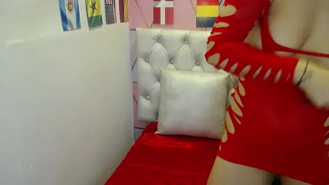 greatASS Latina online show from 06-21-26, 02:01