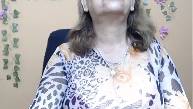 Hellensextits online show from 01-12-25, 10:45