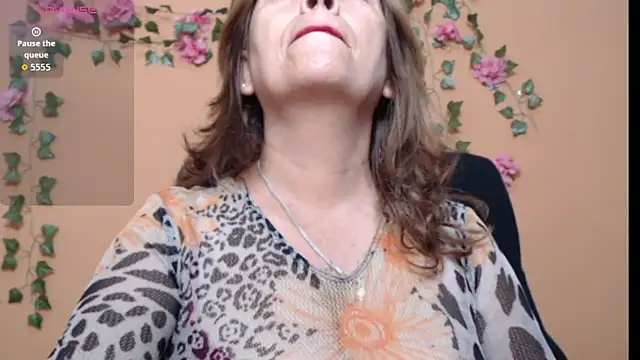 Hellensextits online show from 10-25-25, 09:52