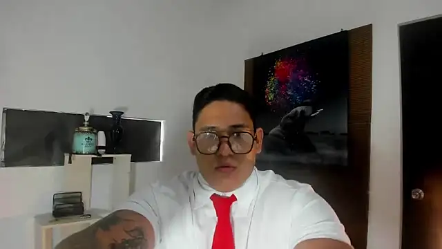 Snapshot of Colton_Massif chatting on 01-23-25, 12:41 Colton Massif online show from 01-23-25, 12:41