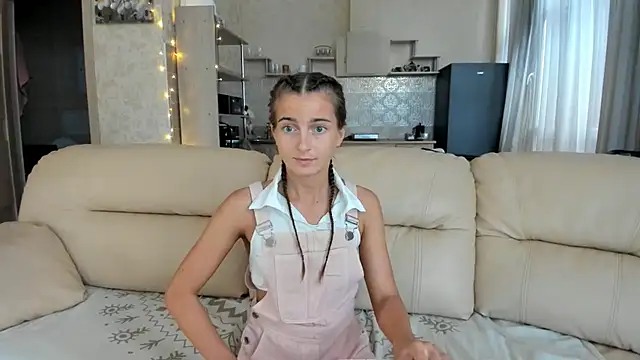 ElizSweet online show from 09-08-25, 03:00